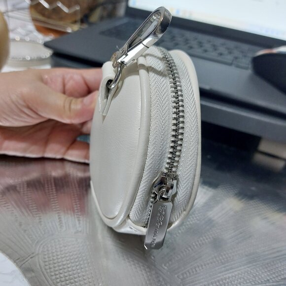 BCBGeneration Mini Clip On Bag Charm Mini Wallet Coin Purse Clip 2 COLORS - Picture 3 of 12